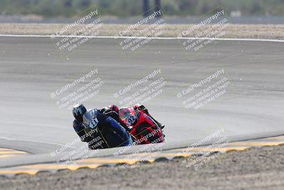 media/Oct-30-2022-CVMA (Sun) [[fb421c3cec]]/Race 10 Supersport Middleweight Shootout/